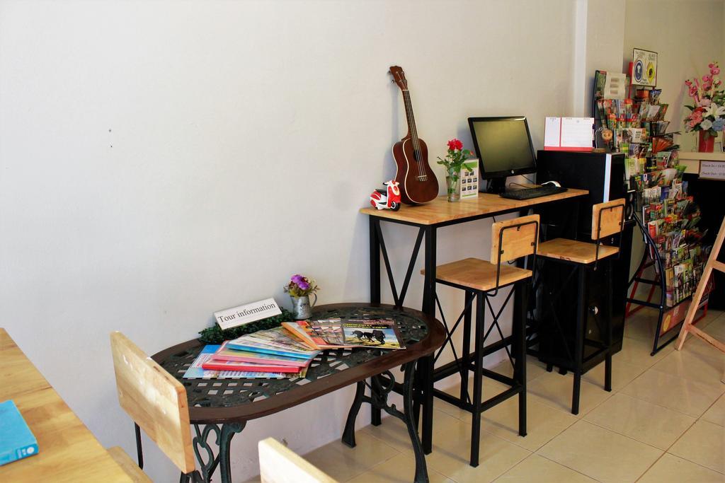 Cm City Hostel Chiang Mai Exterior photo